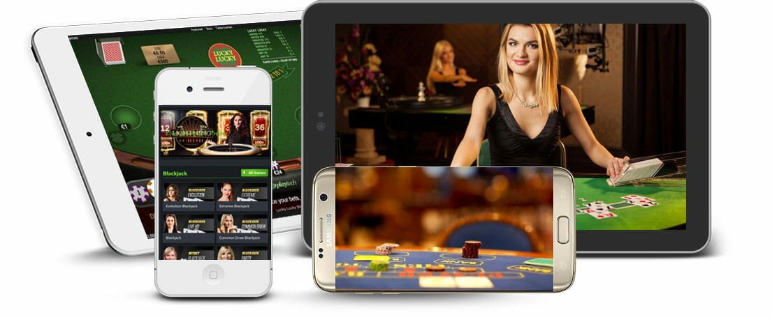 Se ven dos tablets, una blanca y otra negra, con varios juegos de casino en la pantalla. Superpuestos a las dos tabletas, se ve un iPhone blanco en el que se ve la selección de juegos de ruleta y un Samsung dorado en el que se está jugando a un juego de cartas.